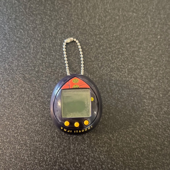 Tamagotchi Nano x Jujutsu Kaisen - Itadori Yuji (Japanese Version) - Picture 1 of 4